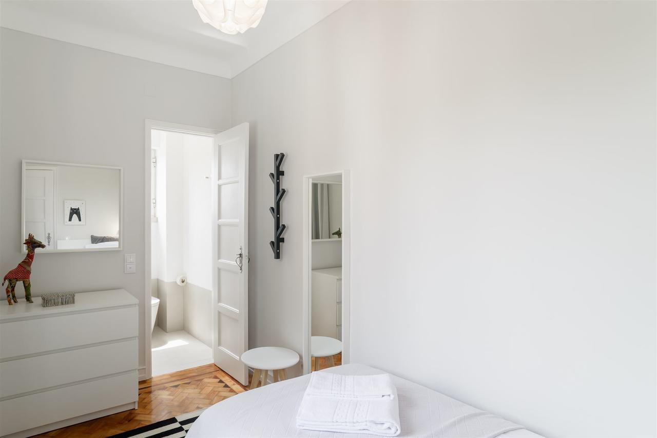Pedroucos 37 Apartment Lisboa Ngoại thất bức ảnh